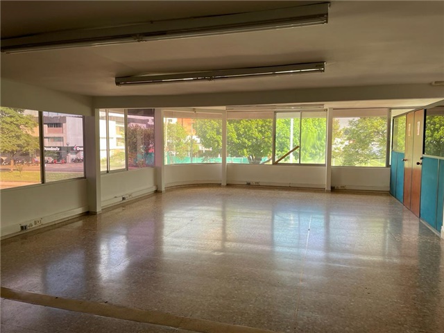 Local en Arriendo - Vista 4