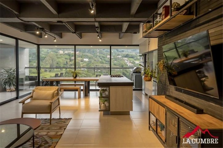 Apartamento de 2 alcobas en venta en Loma De Las Brujas, Envigado, 189 m² · foto 9 de 11