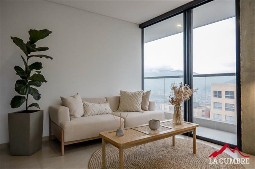 Apartamento de 2 alcobas en venta en Loma De Las Brujas, Envigado, 189 m² · foto 11 de 11