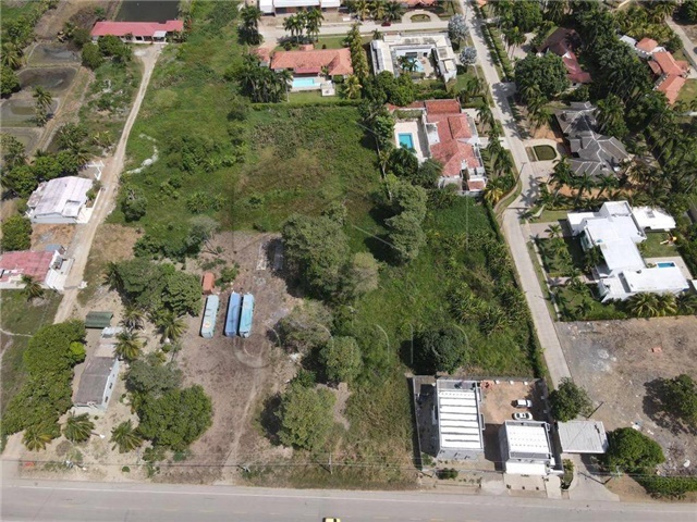 Lote en venta en Sevilla, Montería, 271 m² · foto 3 de 10