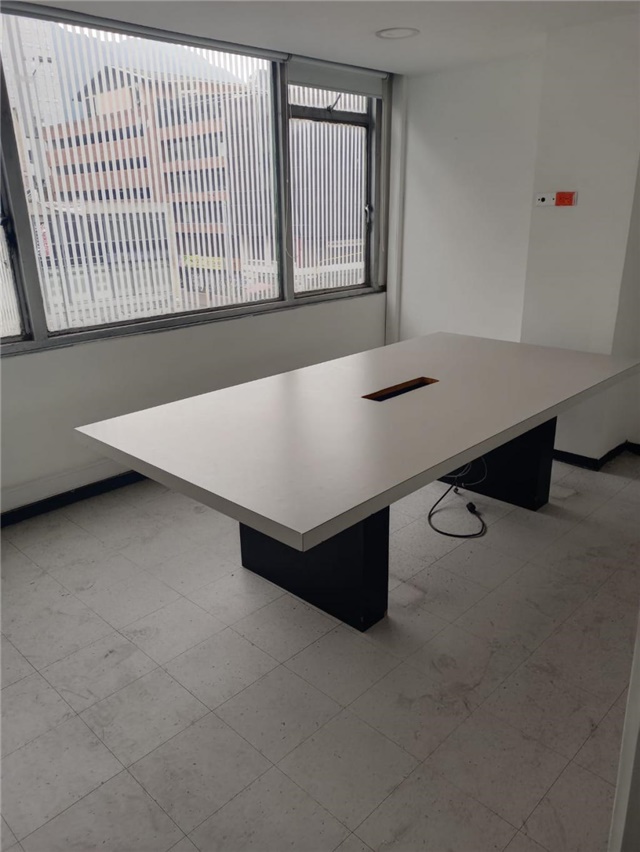Oficina en Arriendo - Más