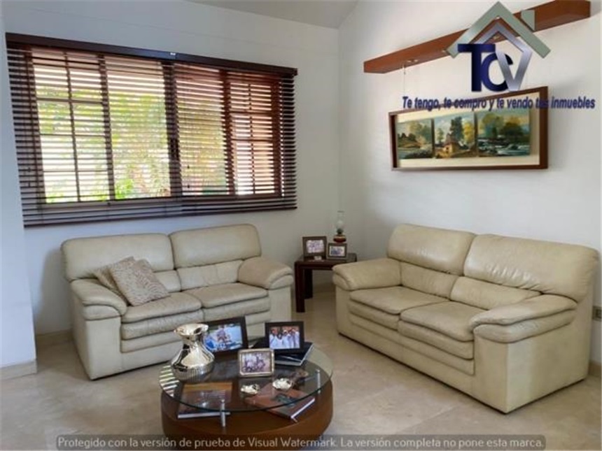 Casa de 5 alcobas en venta en Anillo Vial, Floridablanca, 460 m² · foto 4 de 11