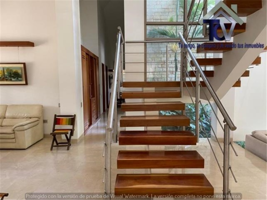 Casa de 5 alcobas en venta en Anillo Vial, Floridablanca, 460 m² · foto 7 de 11