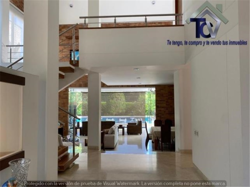 Casa de 5 alcobas en venta en Anillo Vial, Floridablanca, 460 m² · foto 6 de 11