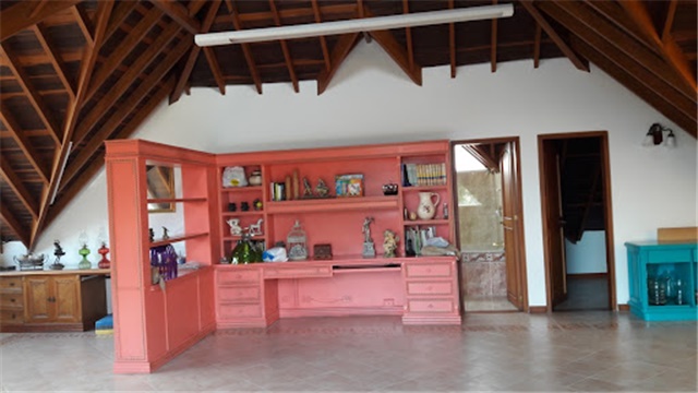 Casa de 3 alcobas en venta en Los Naranjos, Medellín, 450 m² · foto 12 de 19
