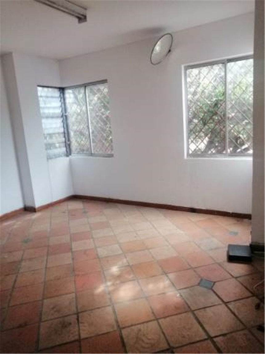 Bodega en venta en San Rafael, Bucaramanga, 550 m² · foto 8 de 10