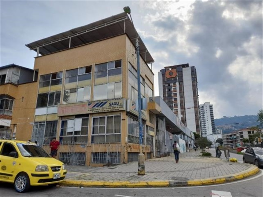 Local en Arriendo - Vista 2