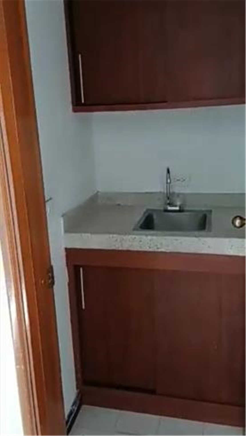 Oficina en Arriendo - Vista 5