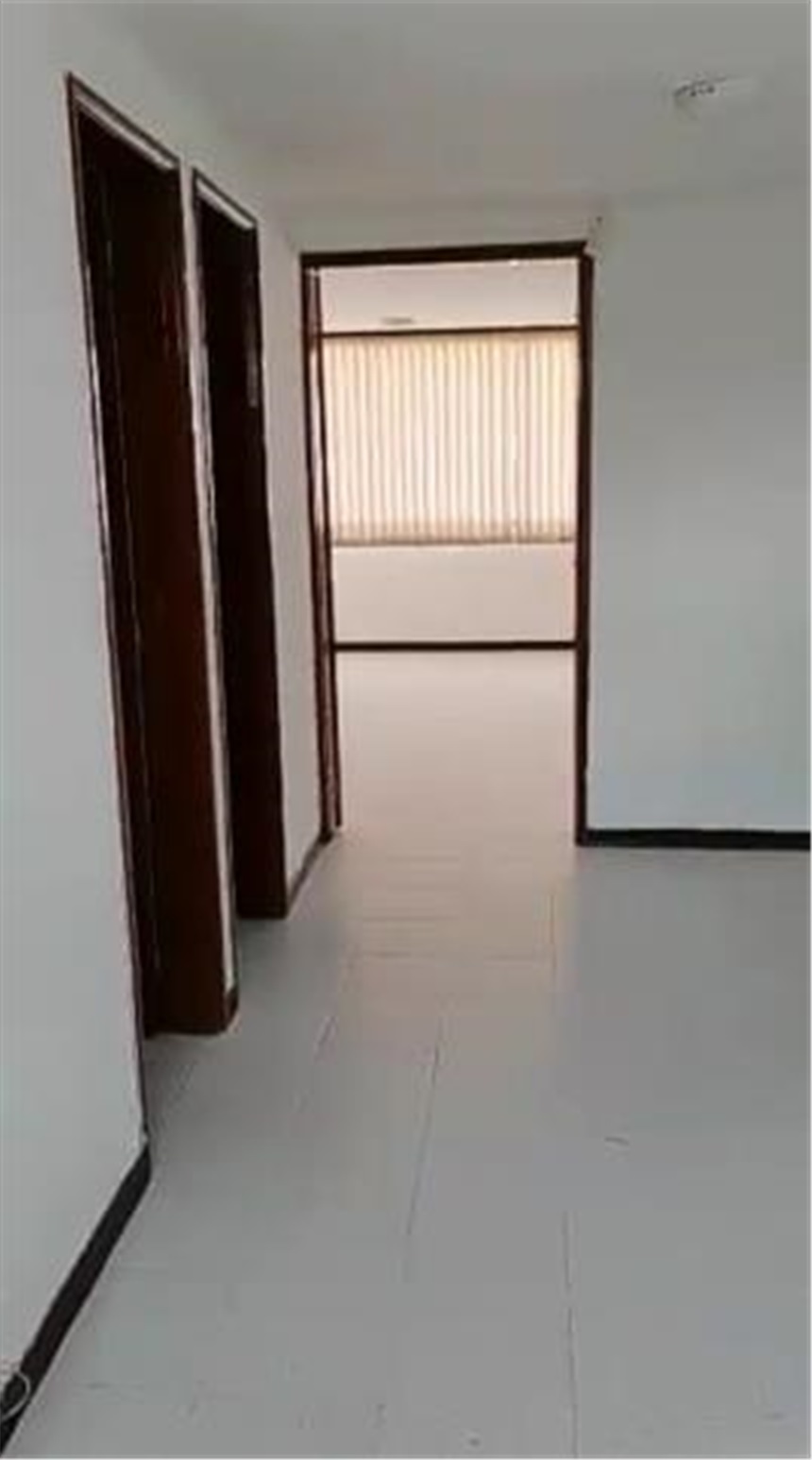 Oficina en Arriendo - Vista 2