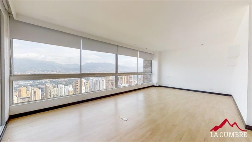 Apartamento de 4 alcobas en arriendo en Castropol, Medellín, 389 m² · foto 20 de 24
