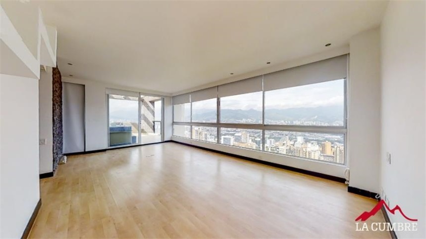 Apartamento de 4 alcobas en arriendo en Castropol, Medellín, 389 m² · foto 21 de 24
