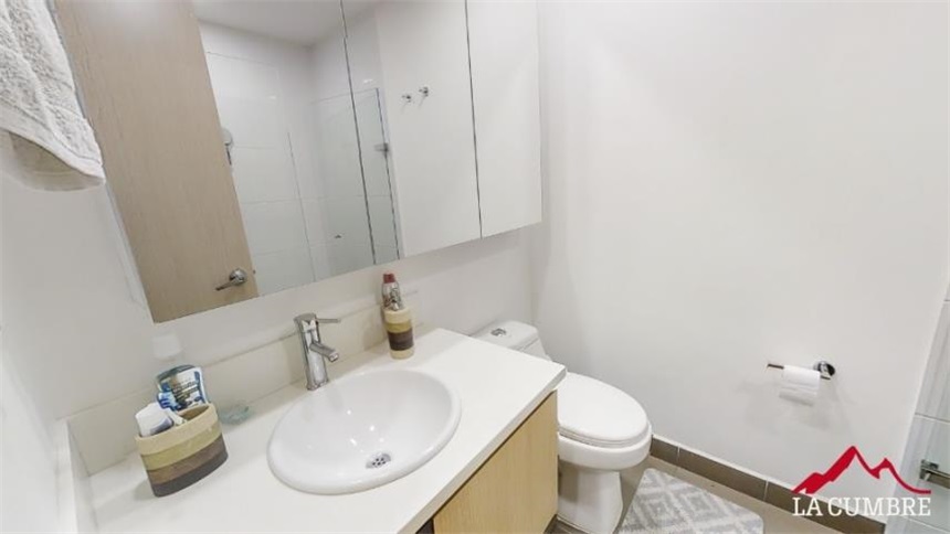 Apartamento de 3 alcobas en arriendo en Loma Del Indio, Medellín, 115 m² · foto 16 de 22