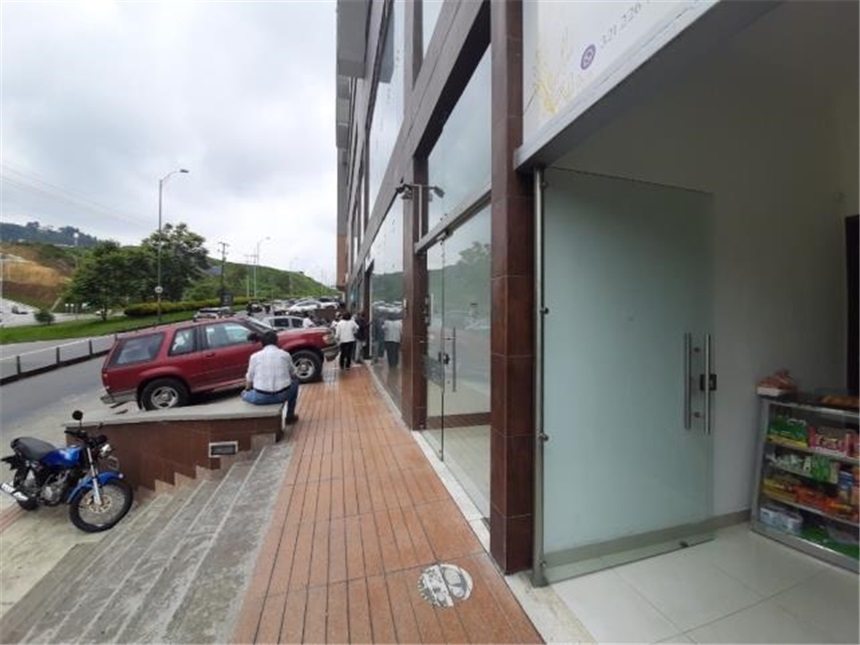 Local en venta en Cerro De Oro, Manizales, 14 m² · foto 8 de 8