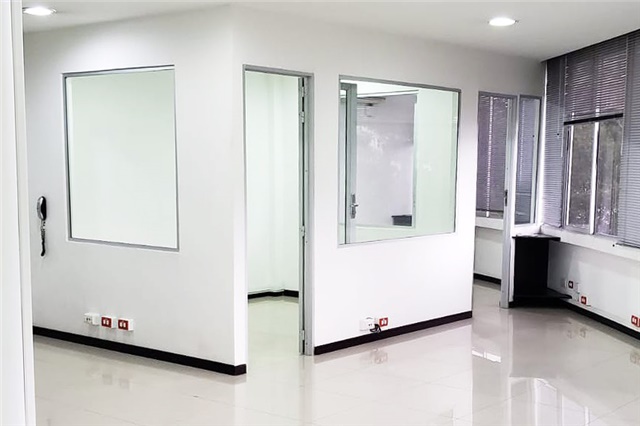 Oficina en venta en Manila, Medellín, 62 m² · foto 5 de 8