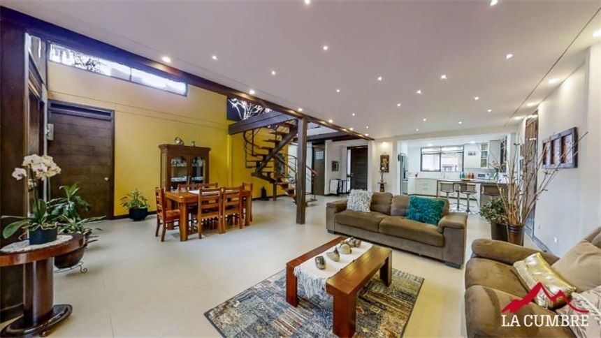 Casa de 5 alcobas en venta en Poblado Del Sur, La Estrella, 299 m² · foto 6 de 24