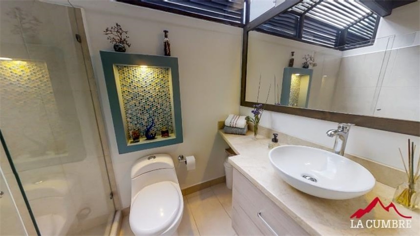 Casa de 5 alcobas en venta en Poblado Del Sur, La Estrella, 299 m² · foto 12 de 24