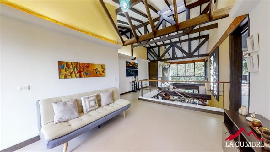 Casa de 5 alcobas en venta en Poblado Del Sur, La Estrella, 299 m² · foto 18 de 24