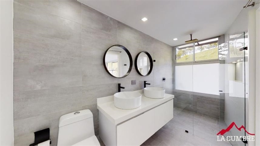 Casa en arriendo en El Poblado, Medellín · foto 13 de 14
