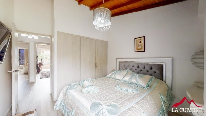 Apartamento de 3 alcobas en venta en San Lucas, Medellín, 172 m² · foto 19 de 21