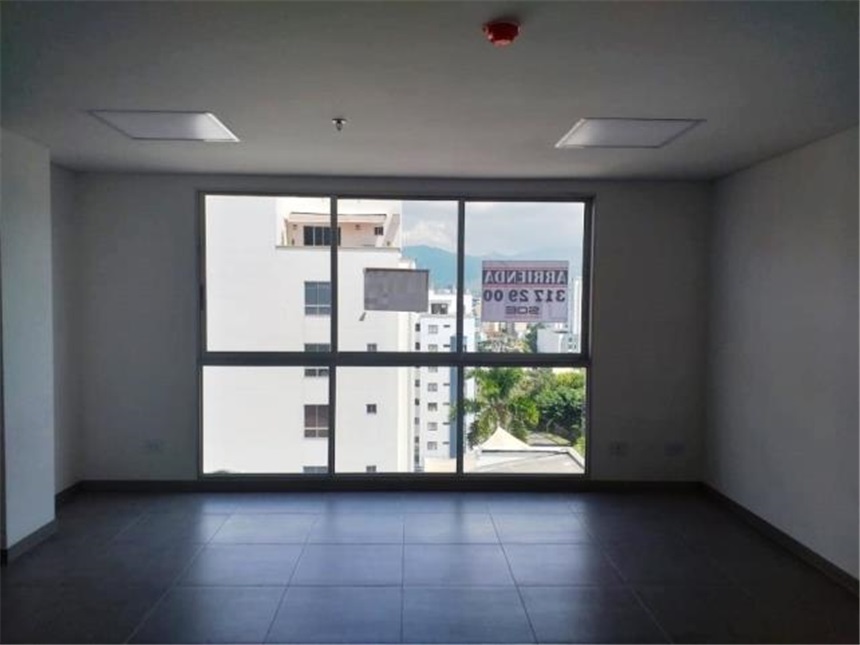 Oficina en Arriendo - Vista 2