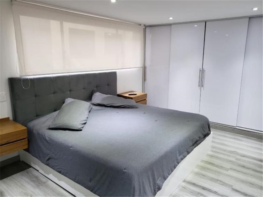 Apartamento en venta en Santa Barbara, Bogotá · foto 8 de 14