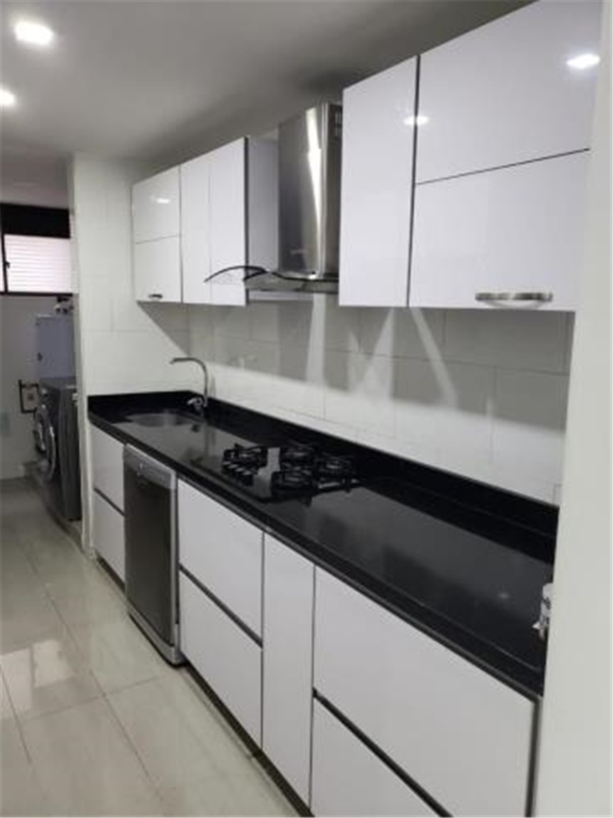Apartamento en venta en Santa Barbara, Bogotá · foto 5 de 14