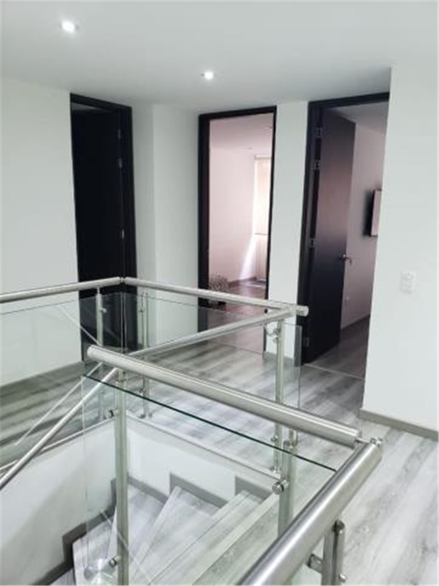 Apartamento en venta en Santa Barbara, Bogotá · foto 7 de 14