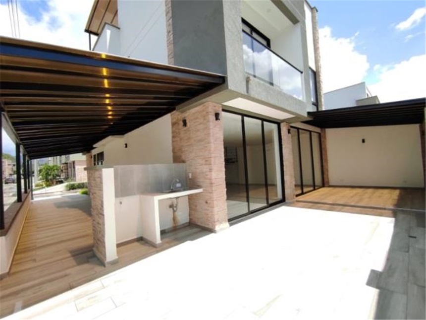 Casa de 4 alcobas en venta en Alfaguara, Cali, 281 m² · foto 21 de 23