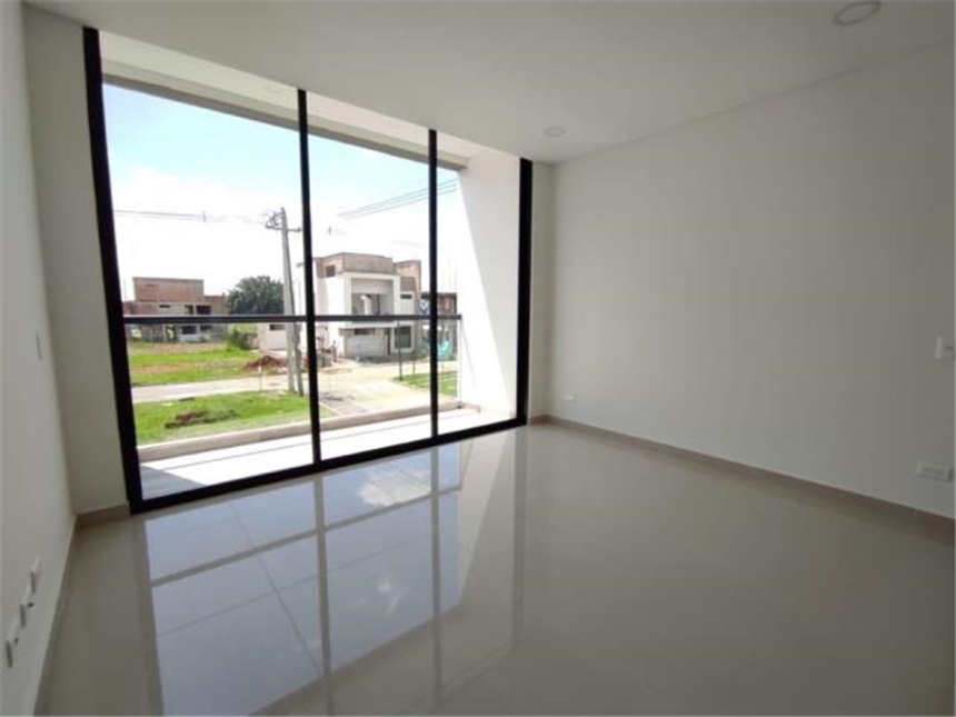 Casa de 4 alcobas en venta en Alfaguara, Cali, 281 m² · foto 4 de 23