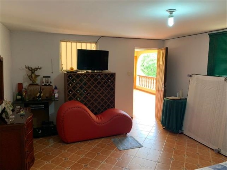 Finca en arriendo en La Cabaña, Manizales, 2200 m² · foto 3 de 24