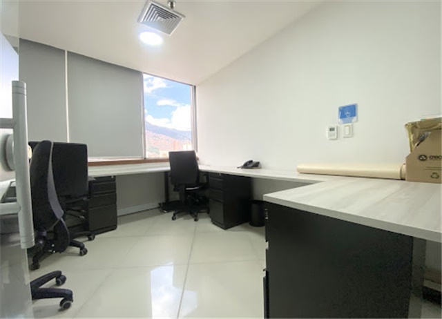 Oficina en venta en Villa Nueva, Medellín, 338 m² · foto 13 de 24