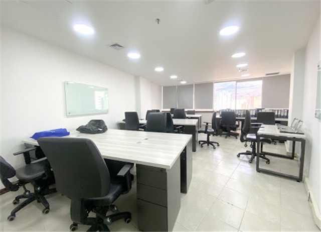 Oficina en venta en Villa Nueva, Medellín, 338 m² · foto 8 de 24