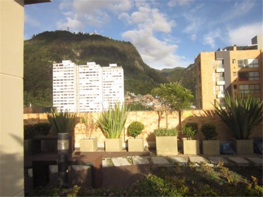 Piso – Bogotá, Las Nieves - Vista 3