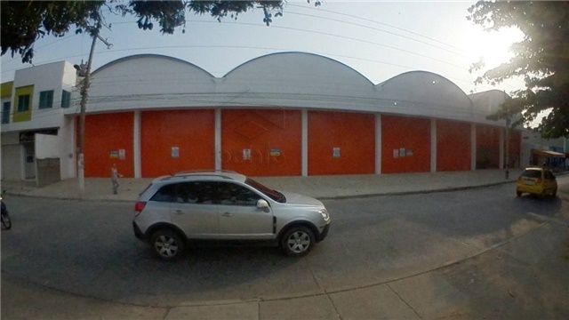 Bodega en arriendo en Los Garzones, Montería, 264 m² · foto 2 de 24