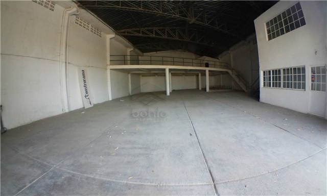 Bodega en venta en Ub Casasuan, Montería, 800 m² · foto 10 de 24