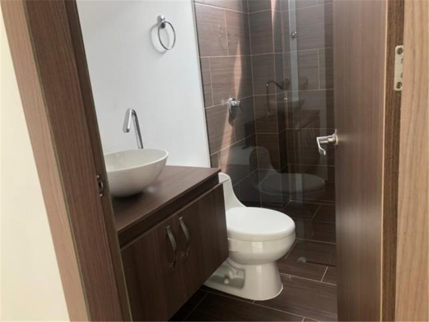 Casa de 4 alcobas en venta en Potrerito, Jamundí, 280 m² · foto 12 de 24