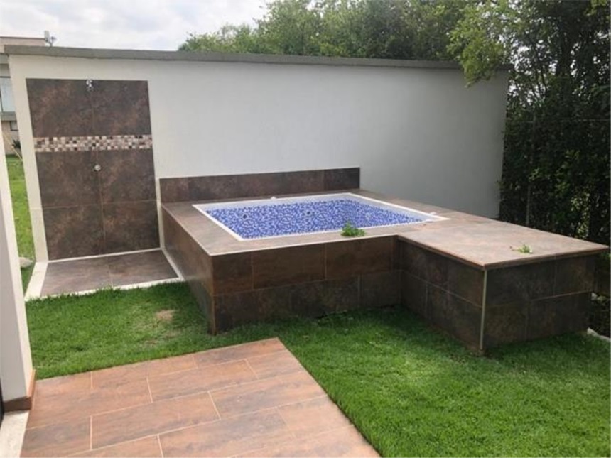 Casa de 4 alcobas en venta en Potrerito, Jamundí, 280 m² · foto 19 de 24