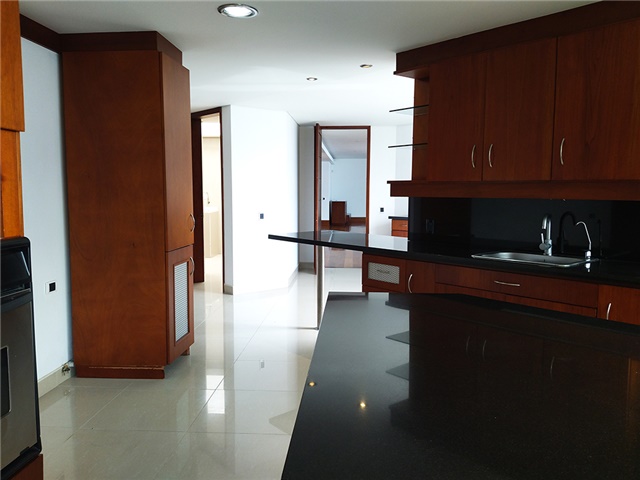 Casa de 3 alcobas en venta en Las Palmas, Medellín, 540 m² · foto 7 de 20