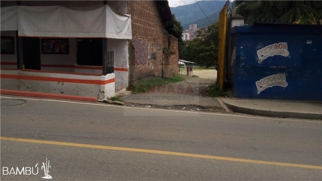 Casa de 3 alcobas en venta en Fontidueño, Bello, 237 m² · foto 6 de 6