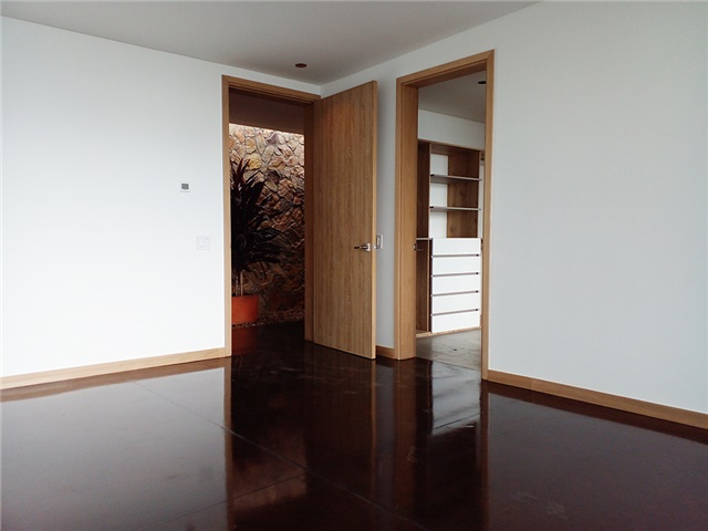 Casa de 3 alcobas en venta en Las Palmas, Medellín, 400 m² · foto 9 de 19