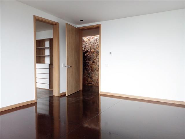 Casa de 3 alcobas en venta en Las Palmas, Medellín, 400 m² · foto 11 de 19