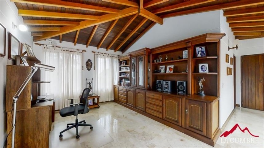 Casa de 3 alcobas en venta en Alejandro Echavarria, Medellín, 340 m² · foto 16 de 24