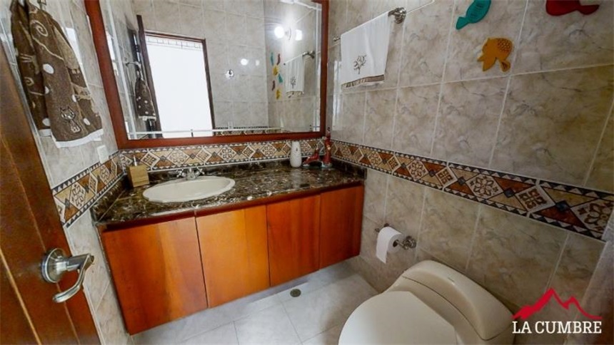 Casa de 3 alcobas en venta en Alejandro Echavarria, Medellín, 340 m² · foto 15 de 24