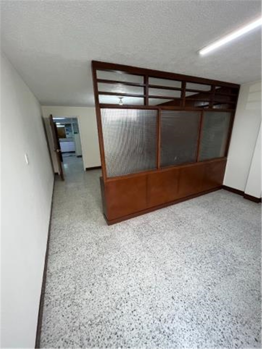 Oficina en Arriendo - Vista 4