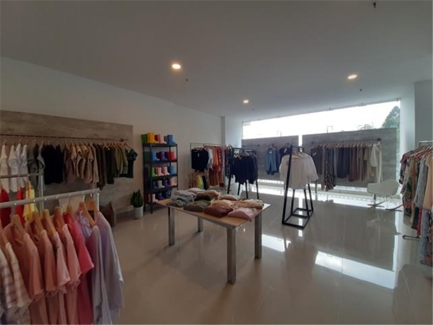 Local en Arriendo - Vista 5