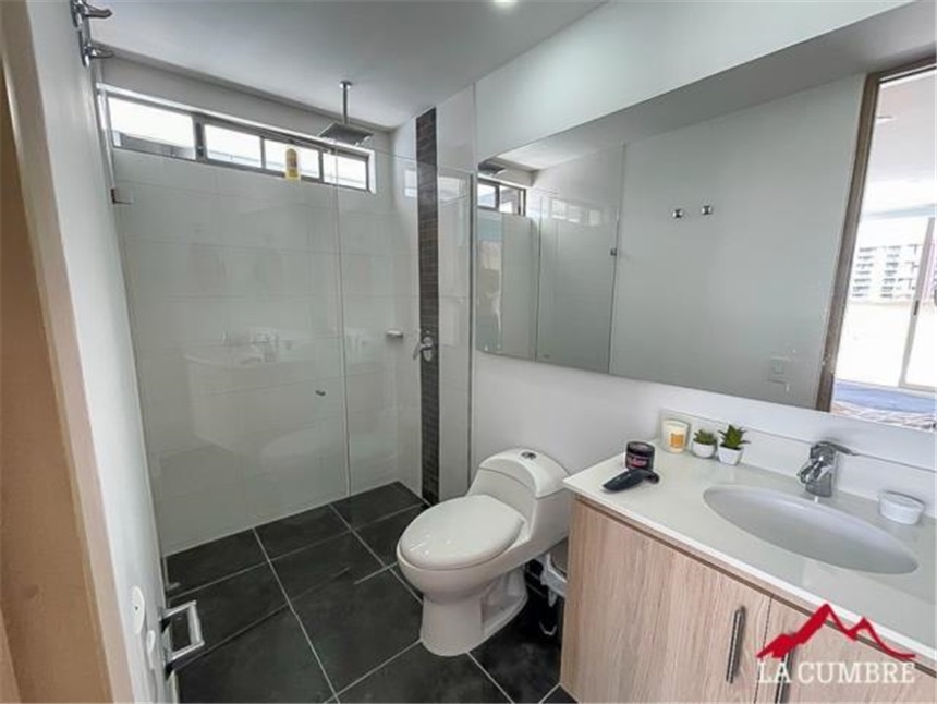 Apartamento en venta en Loma Benedictinos, Envigado · foto 6 de 10