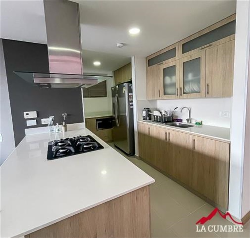 Apartamento en venta en Loma Benedictinos, Envigado · foto 7 de 10