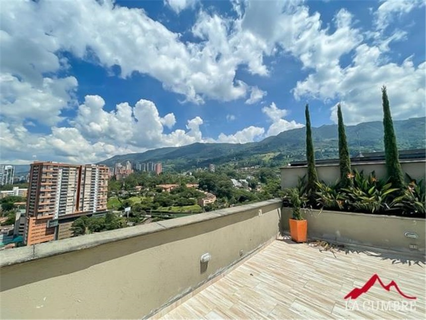 Apartamento en venta en Loma Benedictinos, Envigado · foto 2 de 10
