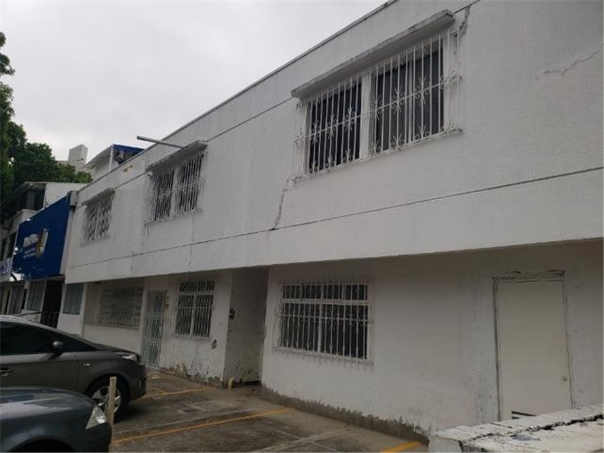 Casa de 20 alcobas en venta en Tequendama, Cali, 710 m² · foto 2 de 24