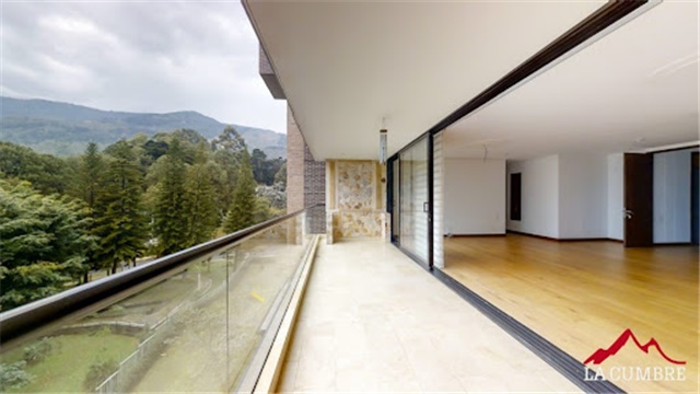 Apartamento en arriendo en Los Balsos No.2, Medellín · foto 4 de 16